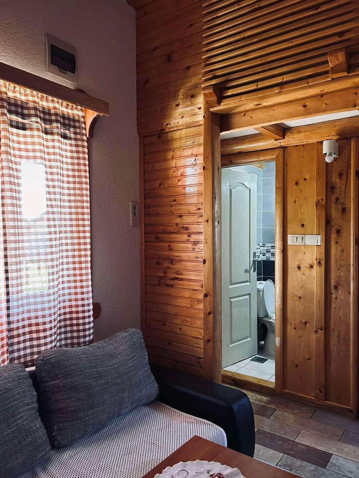 זבליאק Apartments Andela מראה חיצוני תמונה